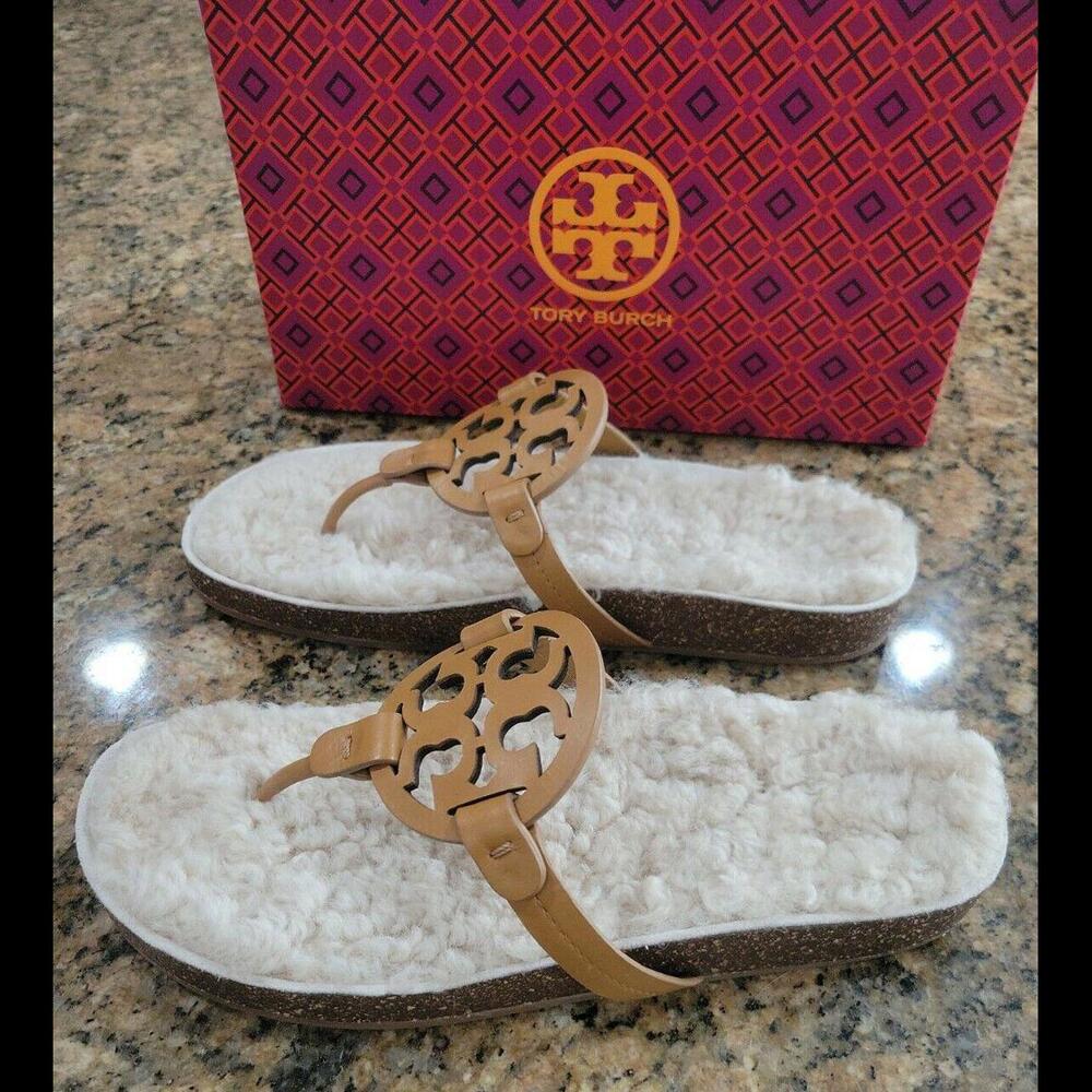 Tory Burch Miller Cloud Shearling Leather Sandal Thongs Shoe Carmel 10 New $268 - Picture 3 of 9